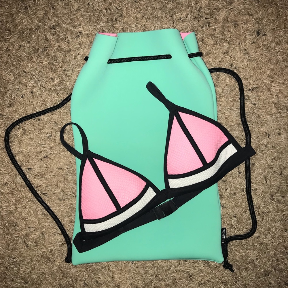 Pink/white triangle swimwear bikini top with bag!